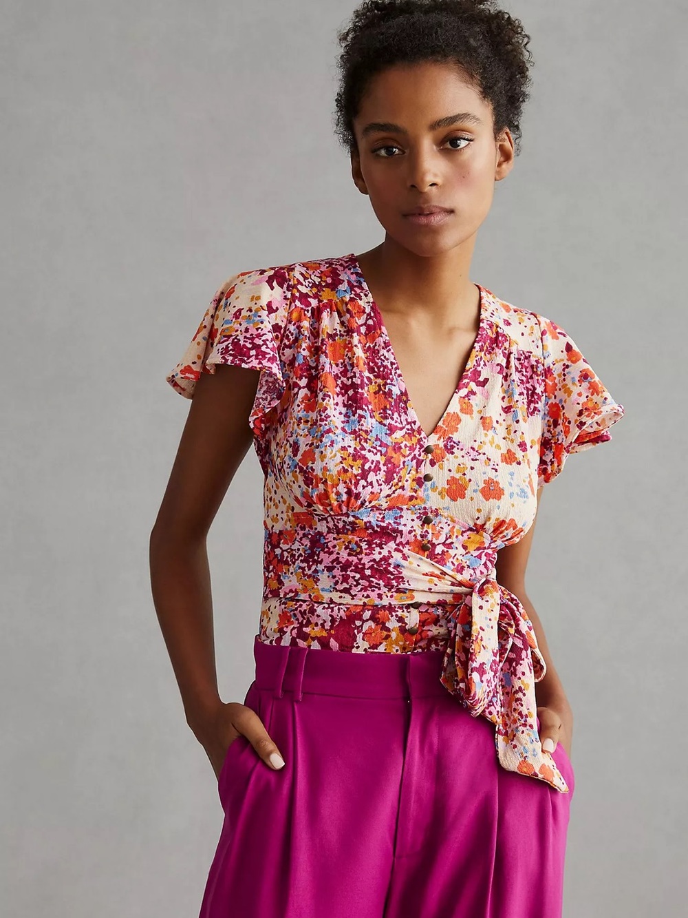 By Anthropologie V-Neck Flutter Hem Top Size Large